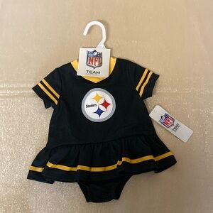 Pittsburgh Steelers infant dress. NFL